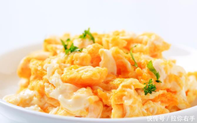 医生提醒骨质疏松不害怕,做到3点,骨骼健康又