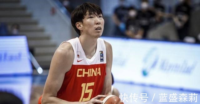 周琦|男篮33分横扫日本,周琦赛后一番话令人肃然起敬,杜锋真没看错人!