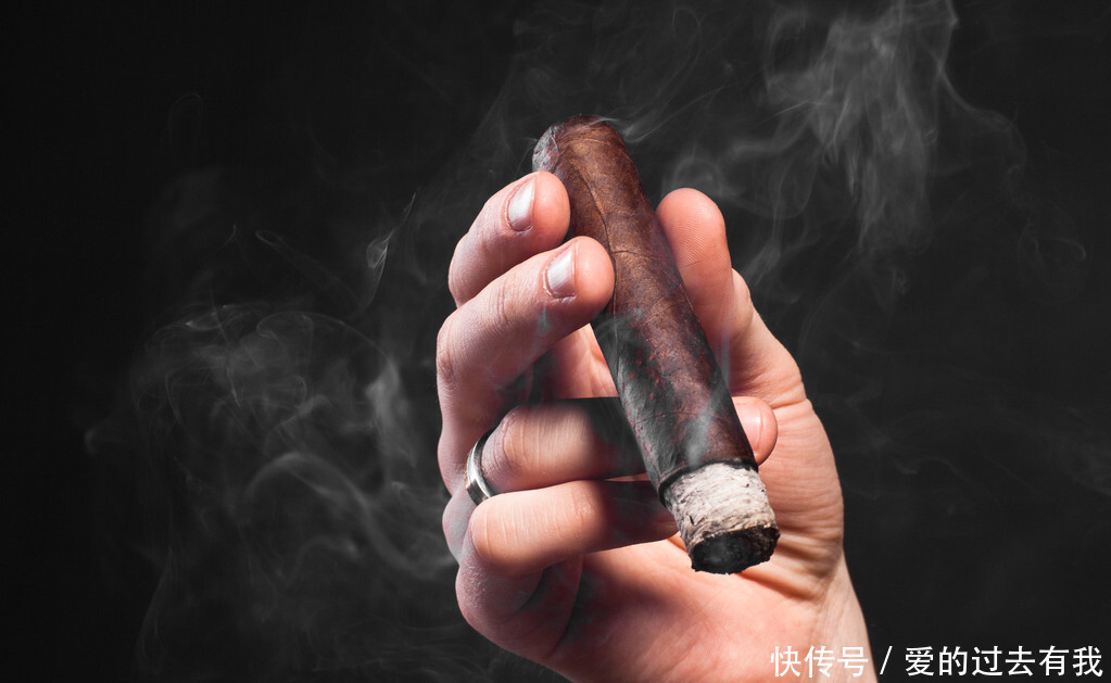 酒瘾|烟瘾和酒瘾,谁的伤害最大为了健康,应该先戒掉哪个