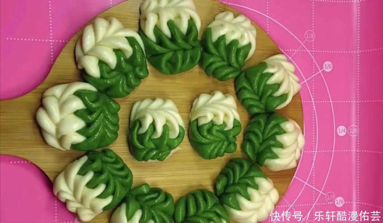 双色花卷不掉色,记住这个小秘诀!