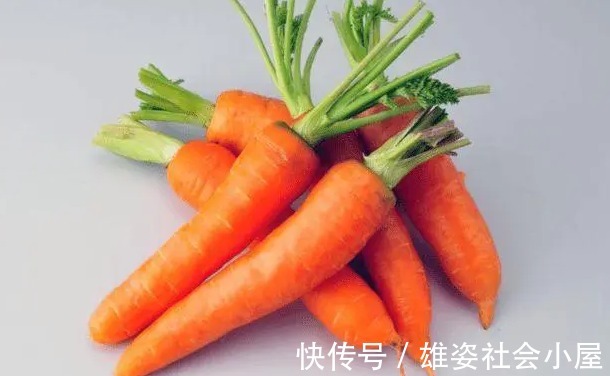 毒素|肝脏被毒素缠身后,多吃4种“解毒清肝”的食物,或让肝脏舒服点