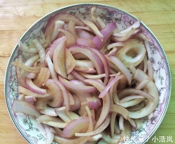 猪耳朵|八天八种凉拌菜,看一遍就能学会,好吃不重样,节后减肥最需要!