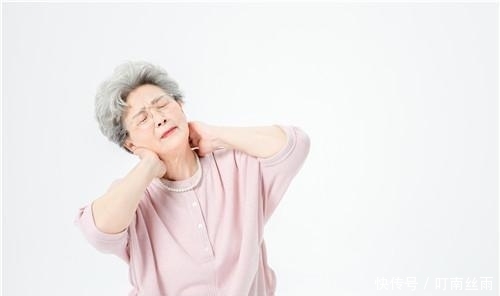 年纪轻轻就有老年斑？4个妙招教你祛除