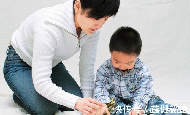 父母|宝宝身上有个“聪明开关”,父母做好三件事,孩子智商高人一等!