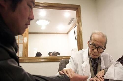 长寿|95岁老中医畅谈长寿经验:坚持4个习惯,身体越来越年轻