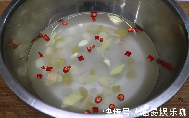 做法|冬季我家爱吃这款腌萝卜，脆爽开胃，做法简单，腌1天即可开吃