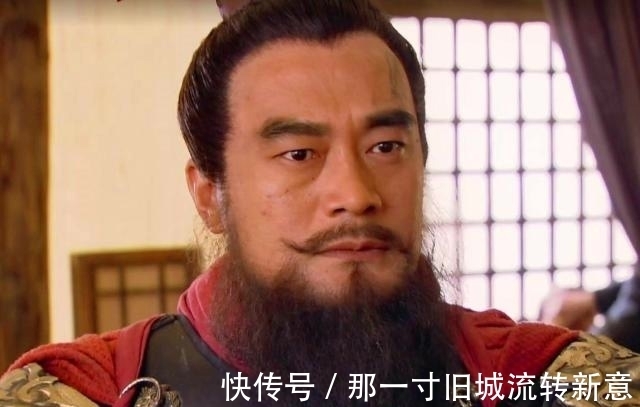 水浒&水浒中有个棍棒天下无敌的高手,脑子不好使,却憨人有憨福