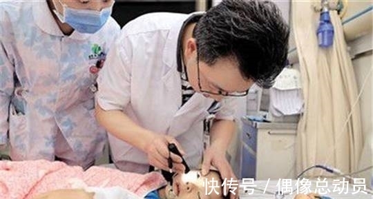 高烧|2岁孩童高烧昏迷送医院,医生看到奶奶带的东西,说原因在这里