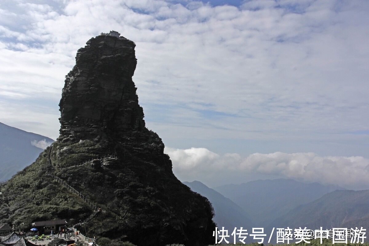 游览|梵净山实用攻略，景区绝壁对峙，飞瀑悬泻，风光旖旎