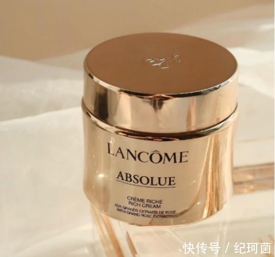 夏季|拒绝踩雷!8款夏季必备的去皱面霜,闭着眼都不会选错!