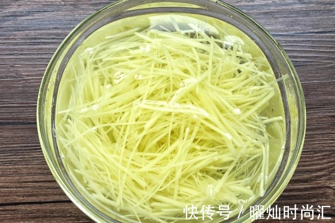 抢手菜|炒土豆丝,放醋的时间不能错!教您正确做法,又脆爽又味道香