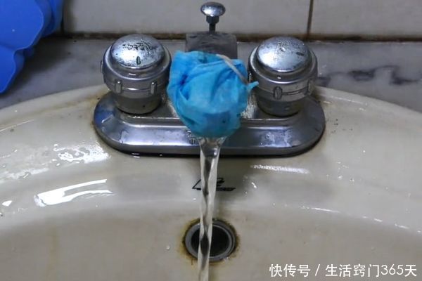 你家有一次性口罩吗?我也是今天刚知道,赶快回家找出来!