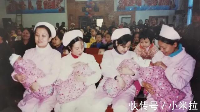 男孩|四胞胎男孩出生时轰动一时，18年后全部考上大学，母亲：非常知足