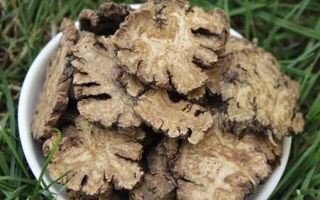 内分泌失调|子宫好的女人,脸上没有4种变化,若都没有,子宫正常