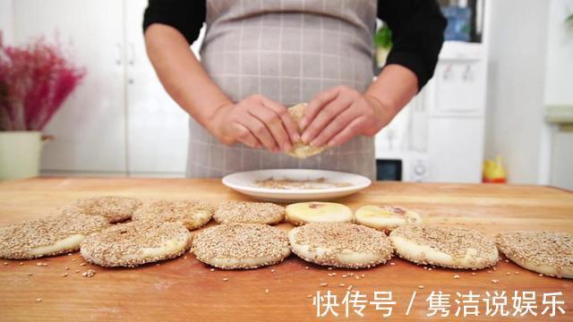 肉饼最好吃做法,外面8元一个,教你在家做,不发面,出锅抢着吃