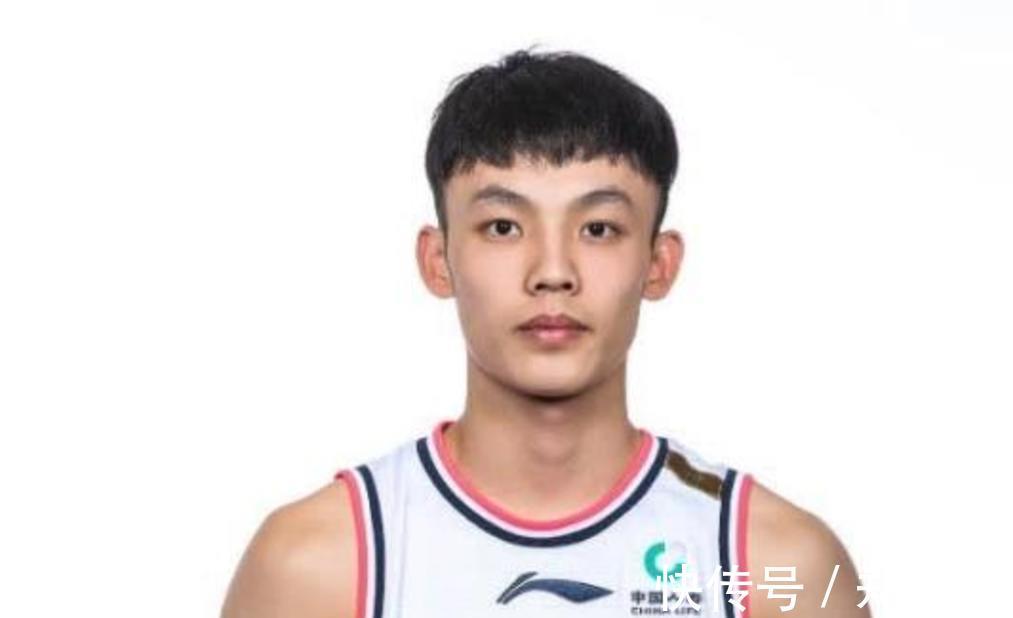 郭昊文|徐杰的故事,00后新一代人物,原以为能在亚洲称雄却在世青赛倒下
