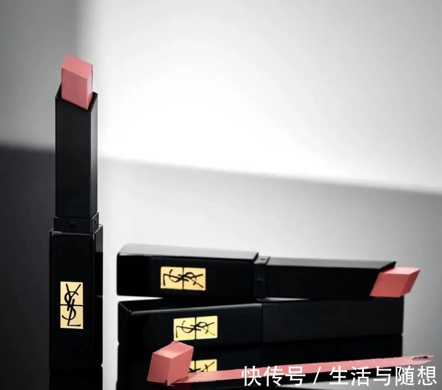 logo YSL小黑条口红真假辨别!