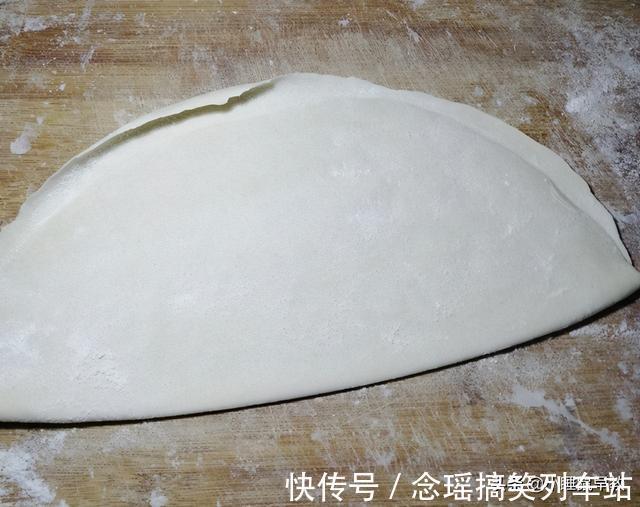 口感|家常手擀面好吃有窍门，多加一把豆面，面香浓郁，口感劲道又爽滑