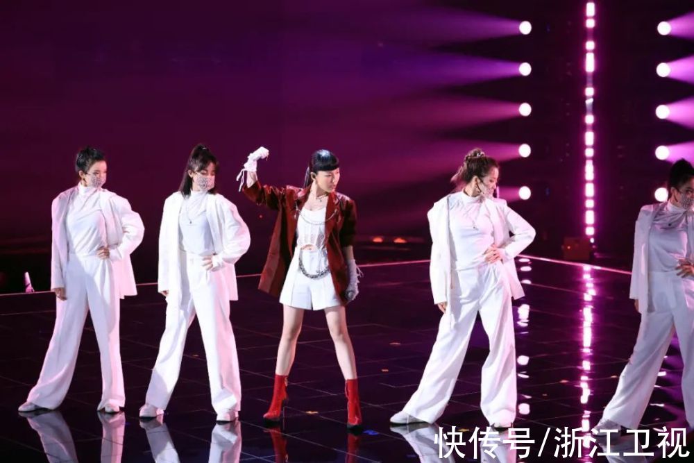 汪峰|《2021中国好声音》中秋晚会，好声音大家庭集结炙热而歌共唱团圆