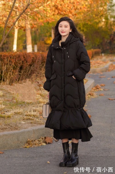 小姐姐 “羽绒服”不管长还是短,会搭才是关键,这些技巧你学会了吗?
