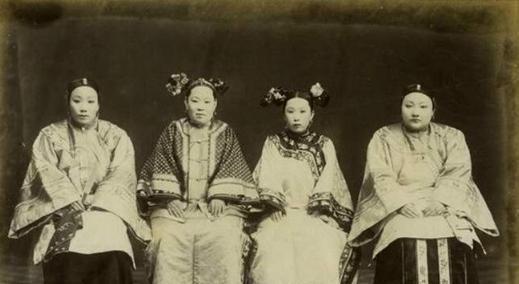 潘小瑛|三篇文章成晚清爱国女神,千万男儿非她不娶,史学家这是个男人