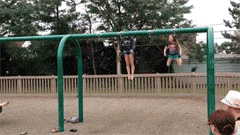 |搞笑GIF:这是谁家的闺女