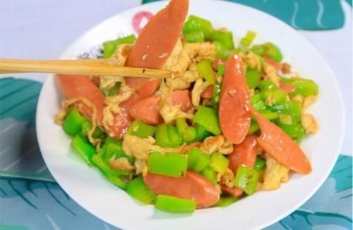 冬天,鸡蛋和它是绝配,简单炒一炒,美味下饭,家里人都爱吃