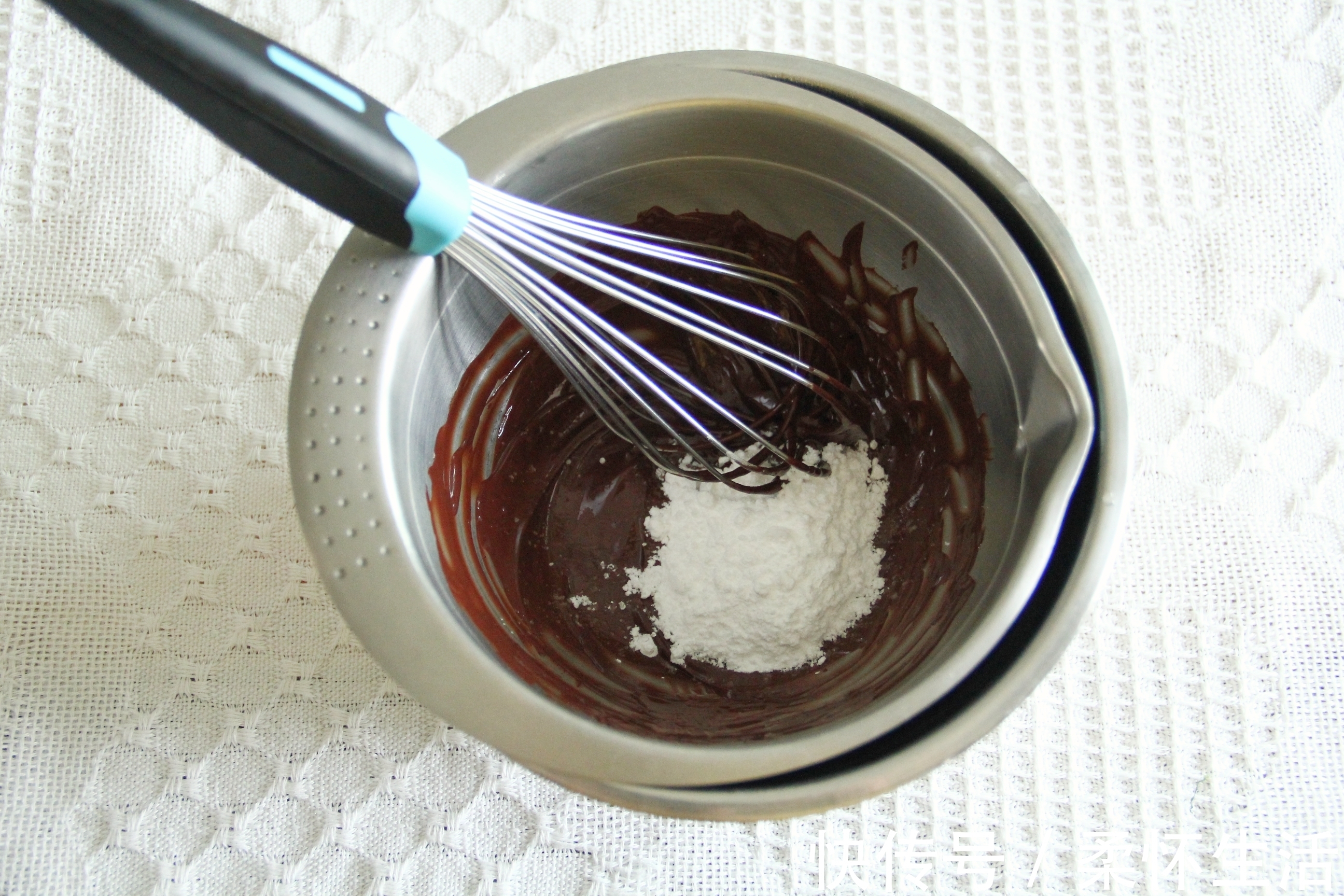 烤制|巧克力燕麦片能量球,解馋小零食,美味好吃