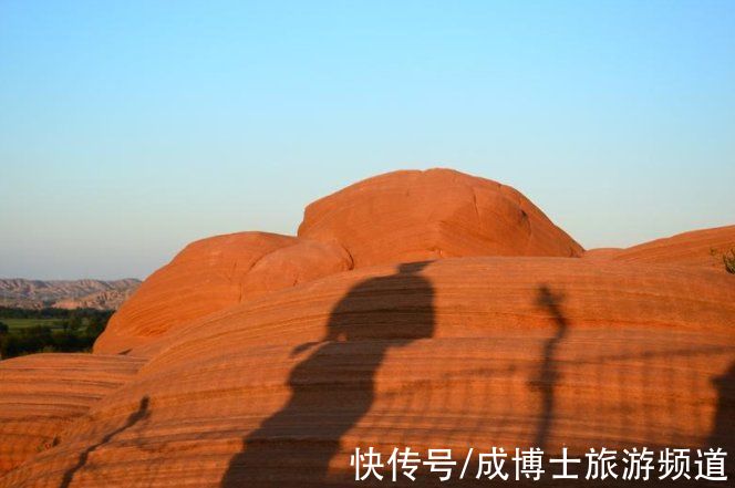 旅游|榆林该不该聘请踩踏过龙洲丹霞的雷探长为文化旅游推广大使？