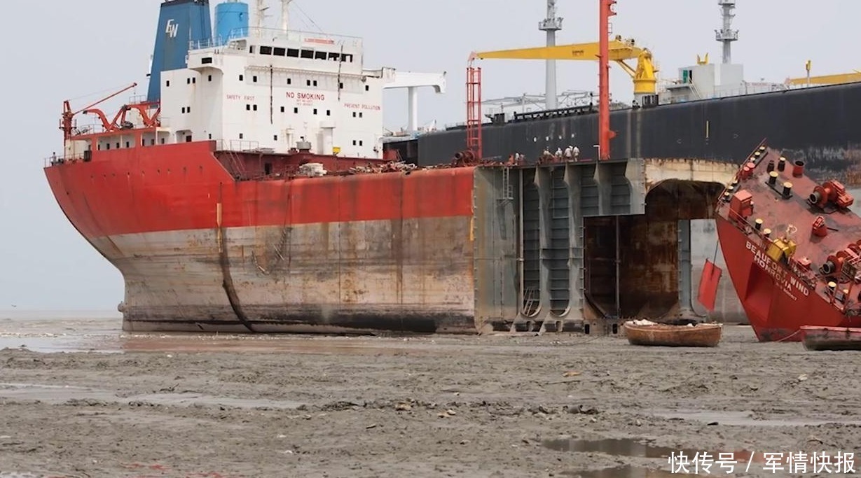 世界最大海上巨轮殒命印度,单船锚就有36吨,比埃菲尔铁塔还要大