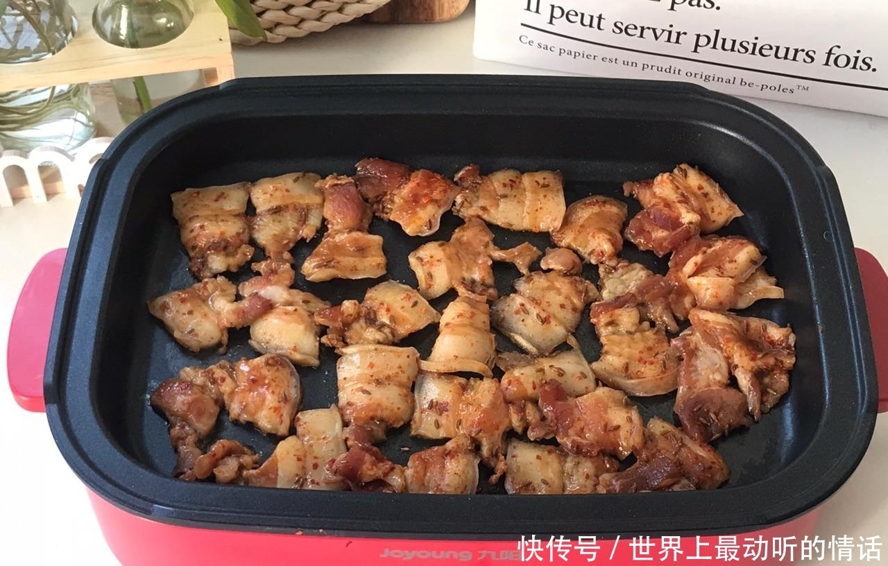 这样吃五花肉,才是最经典的吃法!想想都流口水!