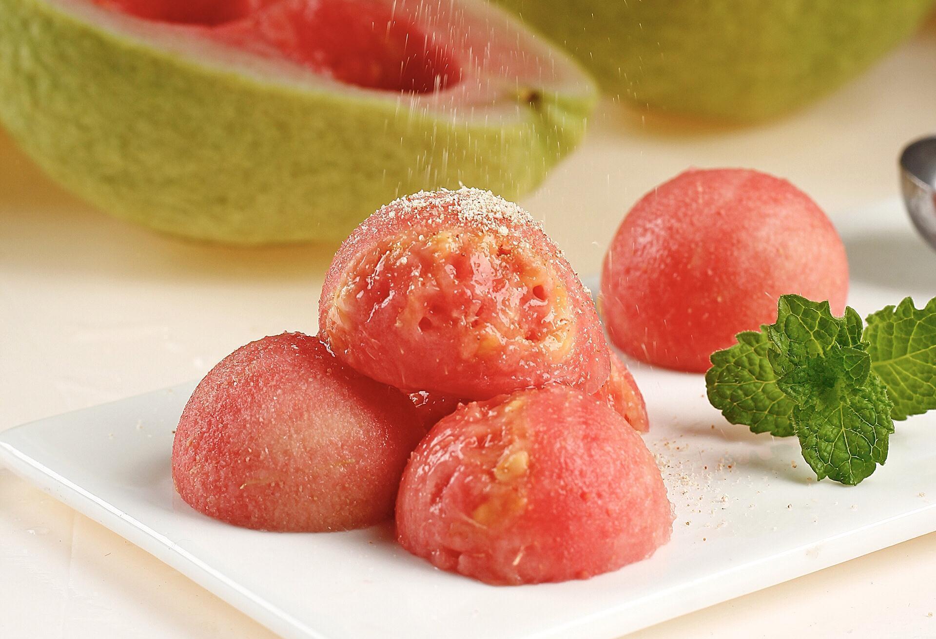 砂糖橘|冬季,有6种“时令水果”放开吃,应季新鲜维C多,走俏市场正便宜