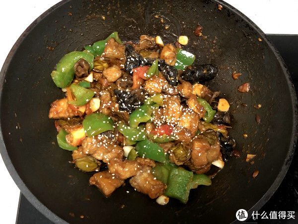 红烧肉|做红烧茄子，不要直接下锅炸，这样做，茄子外焦里嫩还不吸油