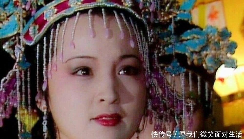  贾府|红楼梦里的神秘老太妃出场两次，却左右贾元春的生死