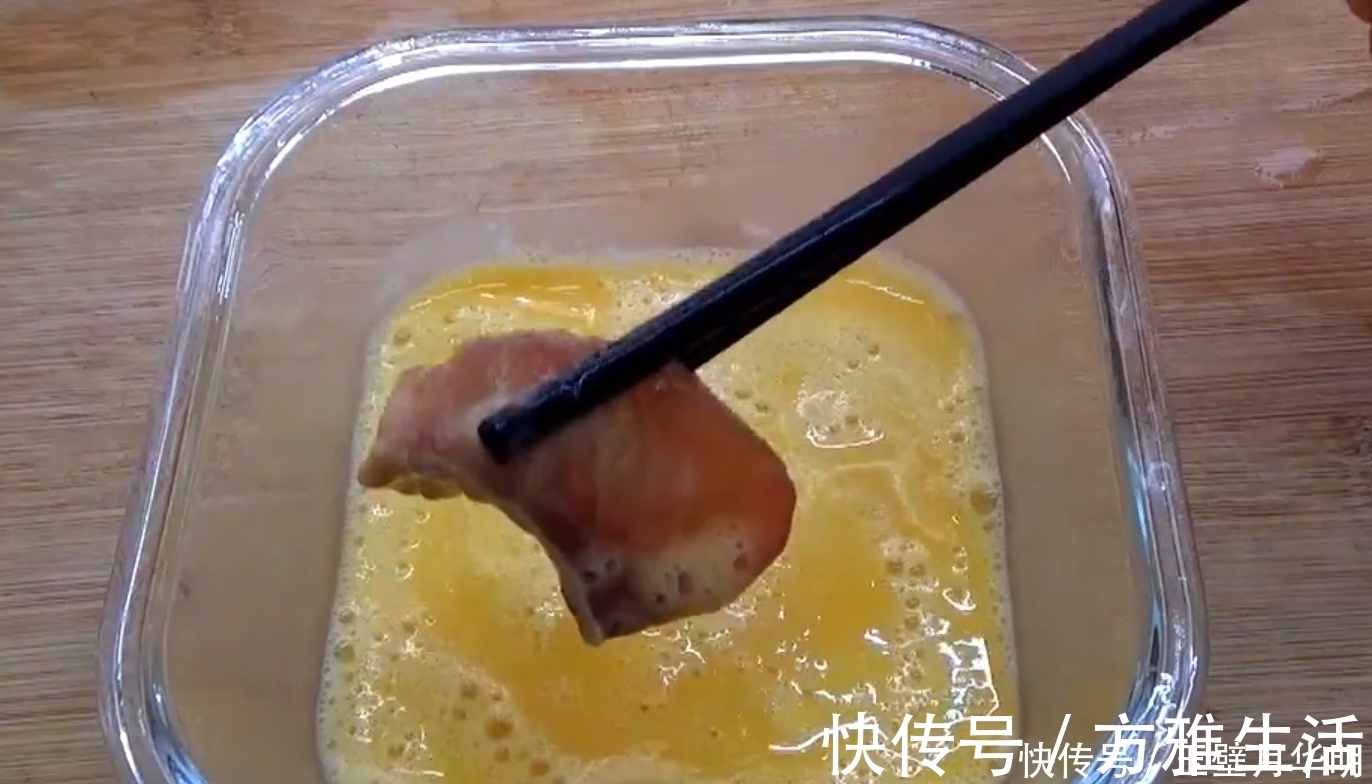 草鱼百吃不厌的做法，鱼肉鲜香无腥味，下酒又下饭，比烤鱼还好吃