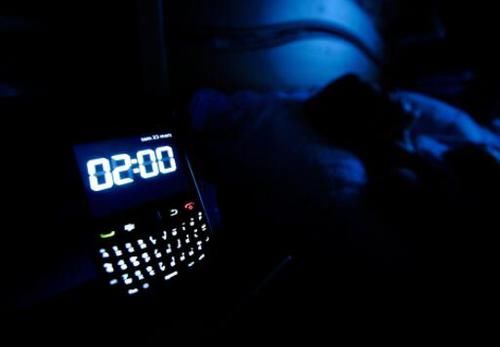  睡眠|睡前喝杯牛奶对睡眠真有好处吗? 今天就给大家科普一下!