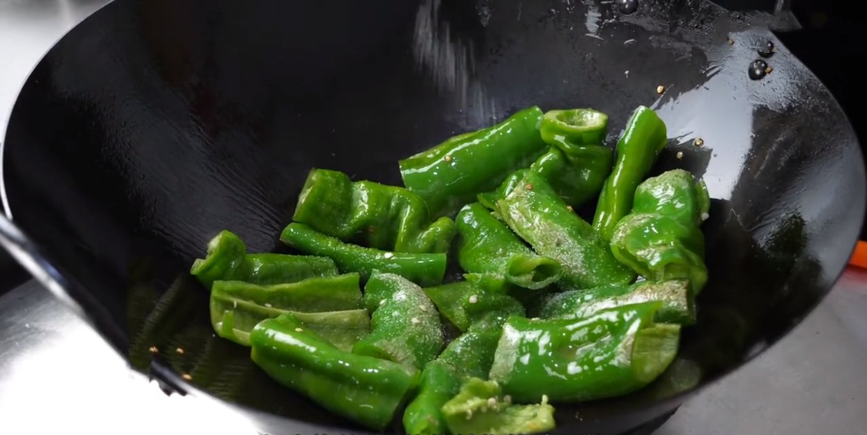 秋天别总大鱼大肉，多吃这12道家常素菜，低热量高营养，特别下饭