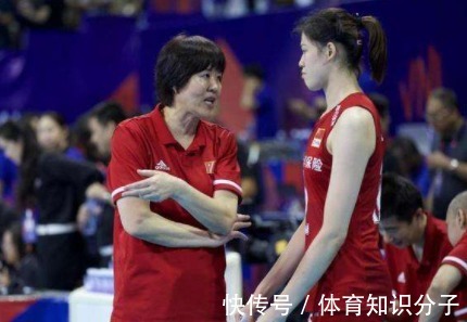 中国女排|郎平迎喜讯,号称女排“鸡血”主帅下课,他会成中国女排主帅吗?