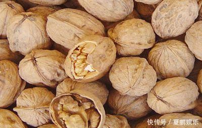 天然的“泻药”找到了，每天吃一点，排出黑臭宿便，体重悄悄降