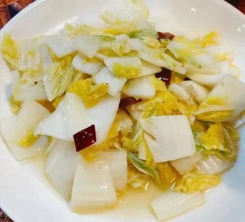  大白菜上的“小黑点”是什么？能不能吃？多年的疑问解开了…