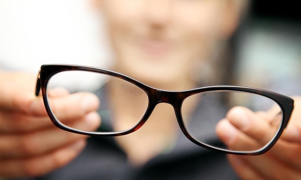 芦笋|手麻是脑血管堵了厨房里1物，开水泡点喝，血管会通，脑梗会走