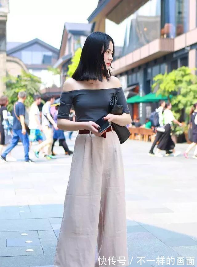 针织连衣裙 高跟鞋时尚穿搭,凸显出女性身上的迷人魅力,紧致又靓丽