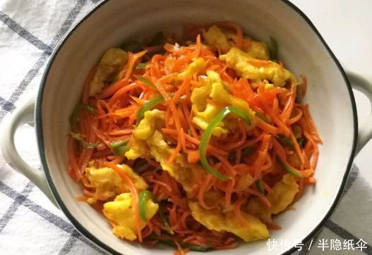 女性不想肚子鼓鼓,不妨多食此菜,排出毒素,体重悄悄降下来