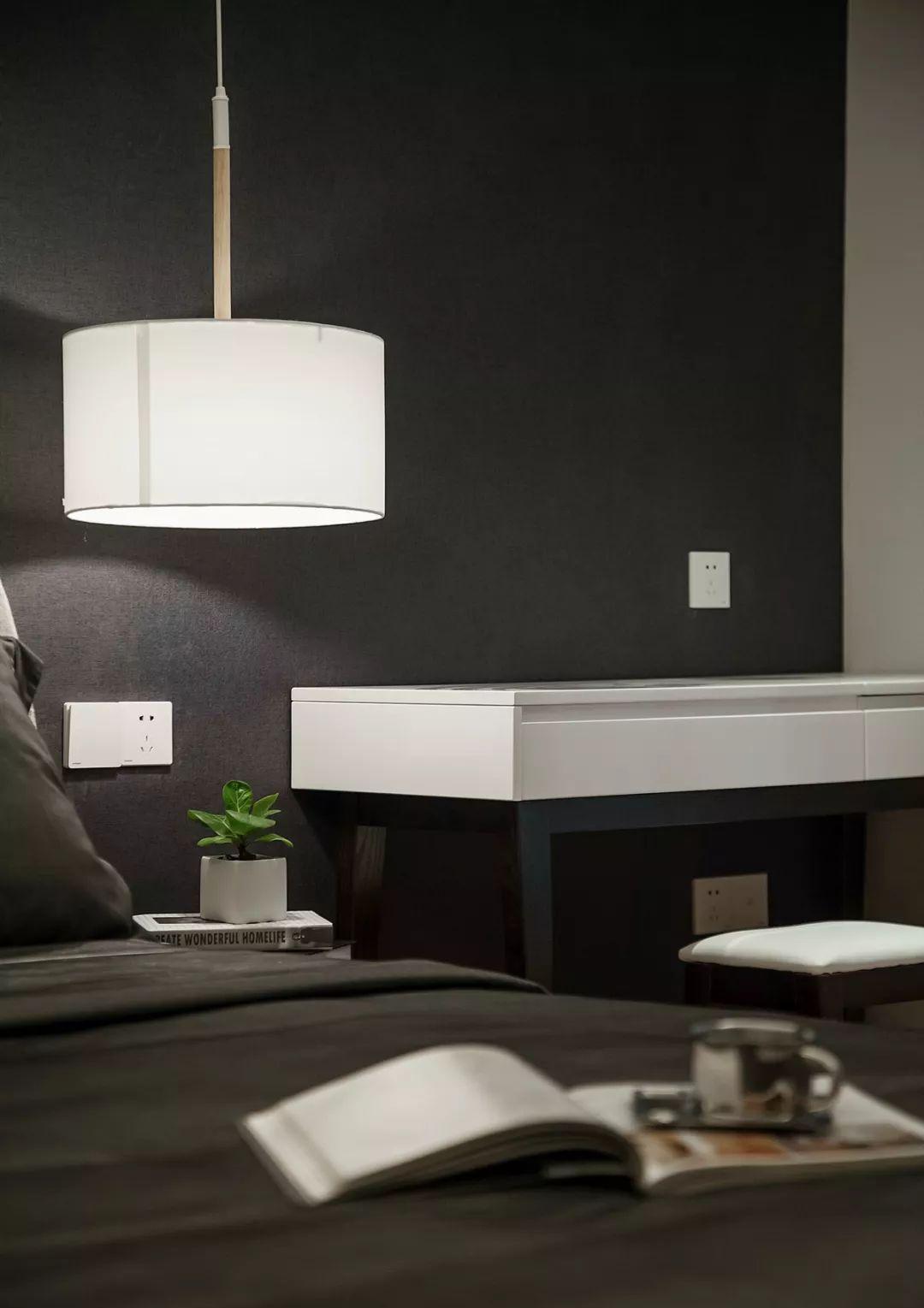 吊灯|入住晒新房,142平的港式风三居室,装修典范啊!