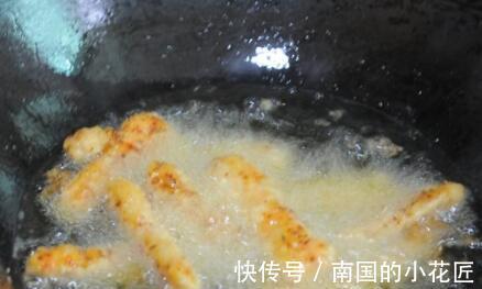 鸡柳还在买吗?教你在家做,简单“3步”就能做,香酥鲜嫩超好吃