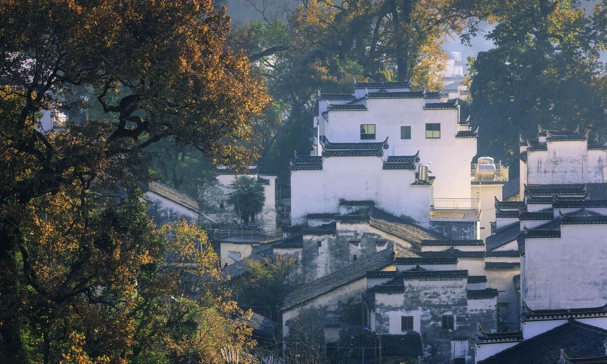 日暮乡关，依稀流年，最美的风景，不在远方，只在当年