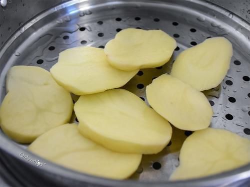 亚麻籽油|长期便秘的人，记得隔天吃1次它，排出体内黑臭宿便，肚腩消失了