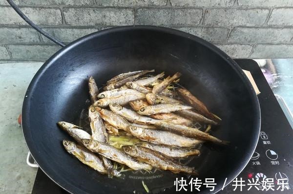 酸豆角|吃了几十年终于知道,它是“天然叶酸”,1块5一斤,女人要多吃