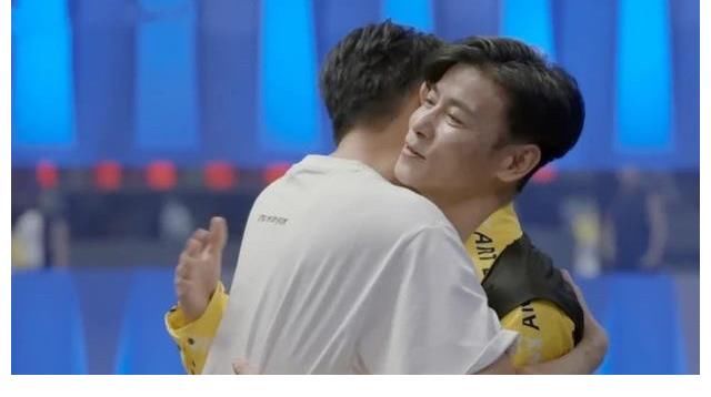 《披哥》六公歌單曝光，8位哥哥受邀消防直播，這是成團名單嗎？