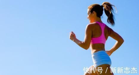 脚趾|“光脚”可以养生? 送你5个活动双脚方法,来助你延年益寿!